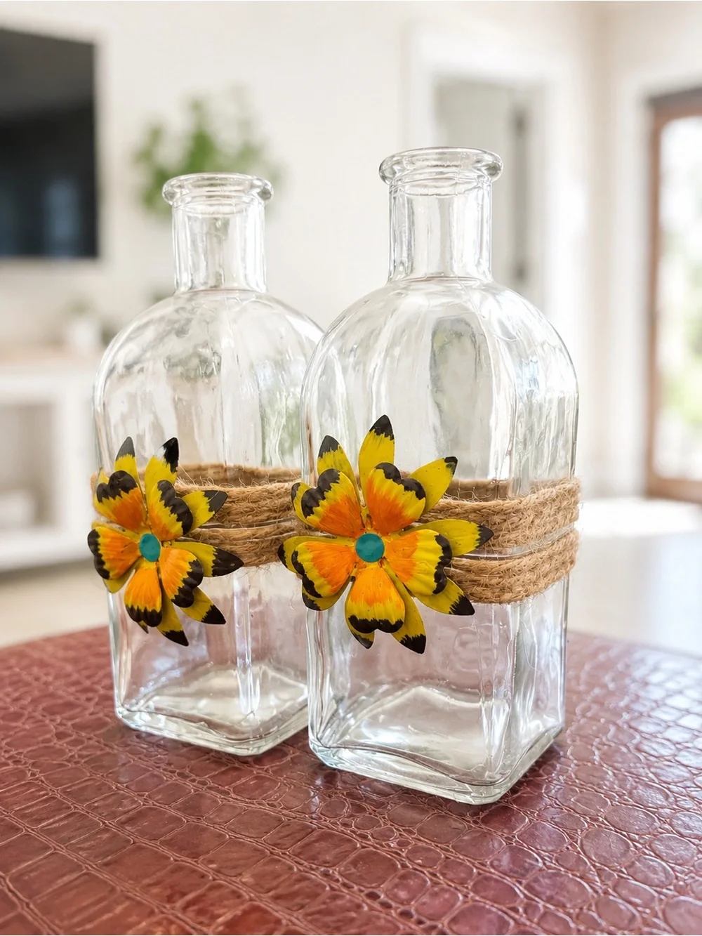 Set of 2 Rustic Glass Bottle Vases 7” Metal Flower Jute Twine Farmhouse Decor